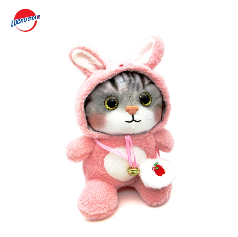 Plush cat